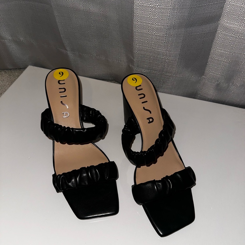 Unisa Black Women's Sandals